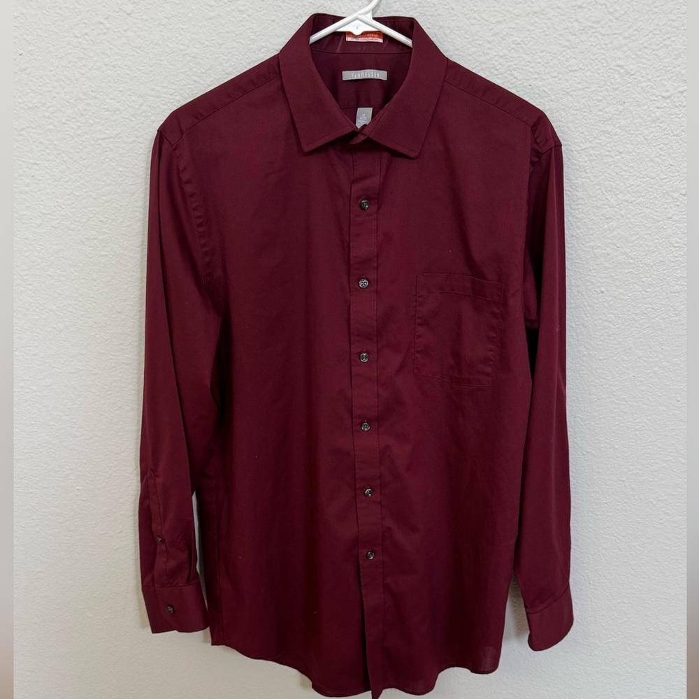 Men’s VanHuesen Button-down